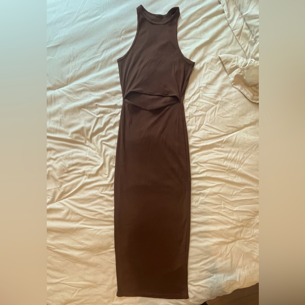 PrettyLittleThing ribbed bodycon brown maxi dress - size small